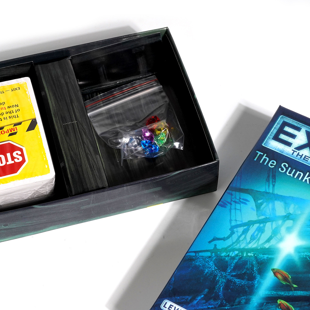 EXIT: The Sunken Treasure - Un – Board Game Hotel recenzja i cena