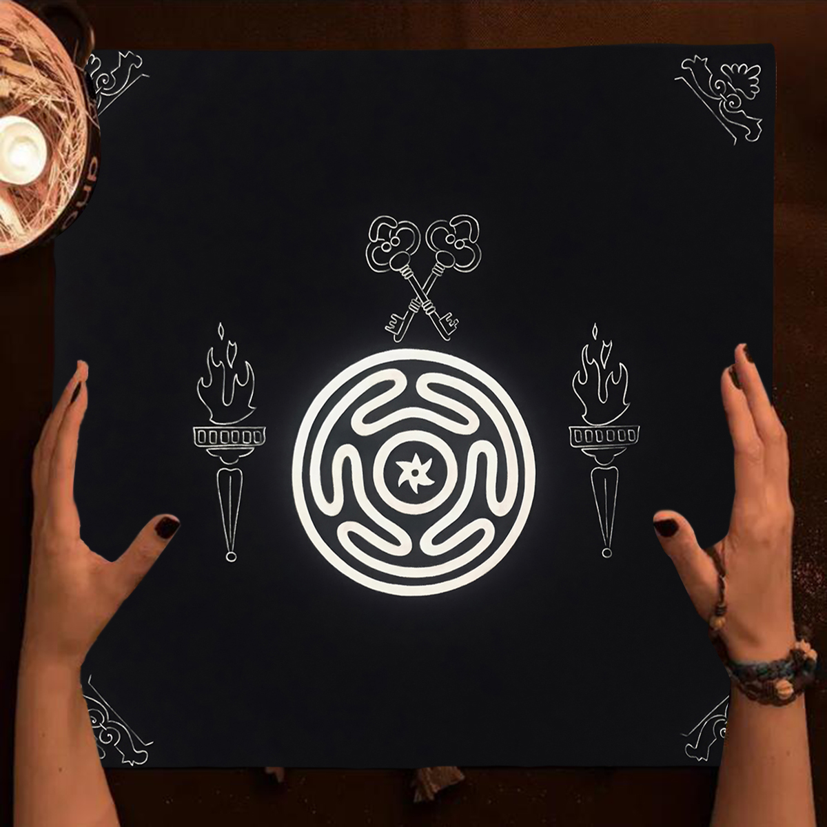Hecate Goddess Tarot Tableclot – Board Game Hotel recenzja i cena